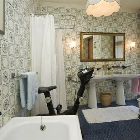 Sleeps 6 Pool Villa *